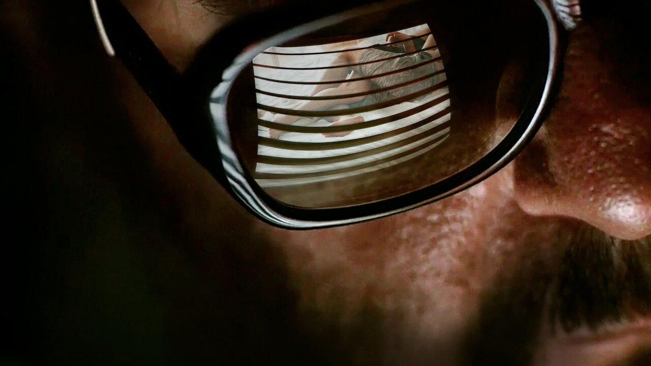 Watch Voyeur Netflix Official Site